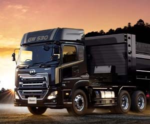 UDトラックス クオン